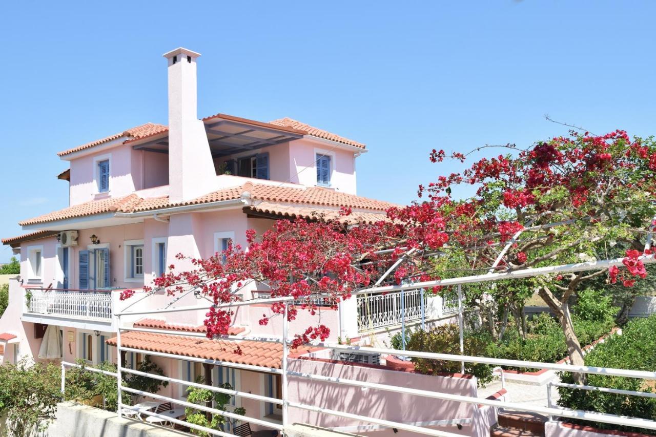 Tzivras Villa & Apartments Lassi  Luaran gambar