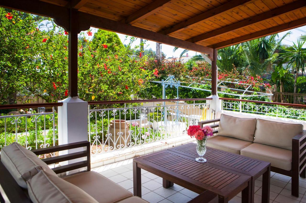 Tzivras Villa & Apartments Lassi  Luaran gambar