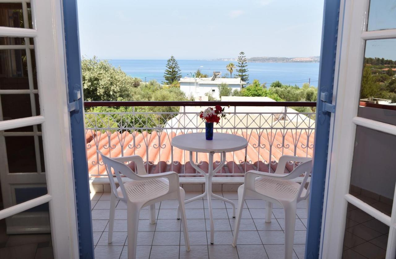 Tzivras Villa & Apartments Lassi  Luaran gambar