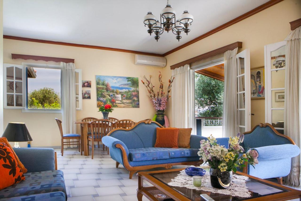 Tzivras Villa & Apartments Lassi  Luaran gambar