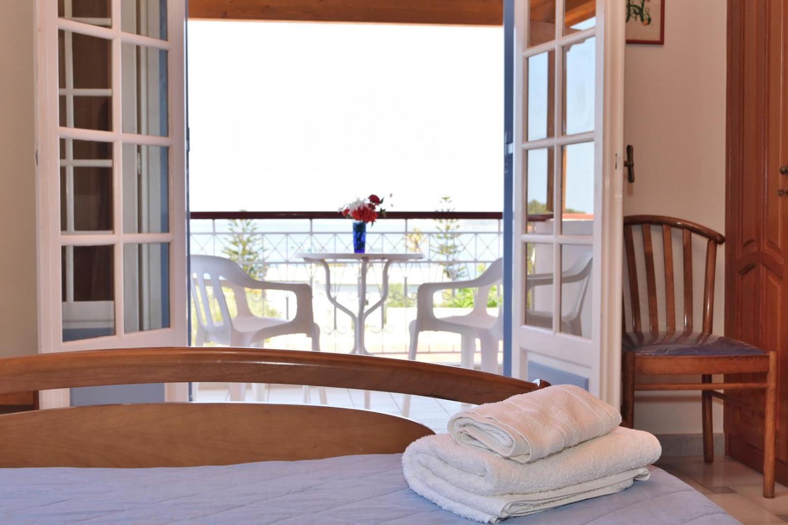 Tzivras Villa & Apartments Lassi  Bilik gambar