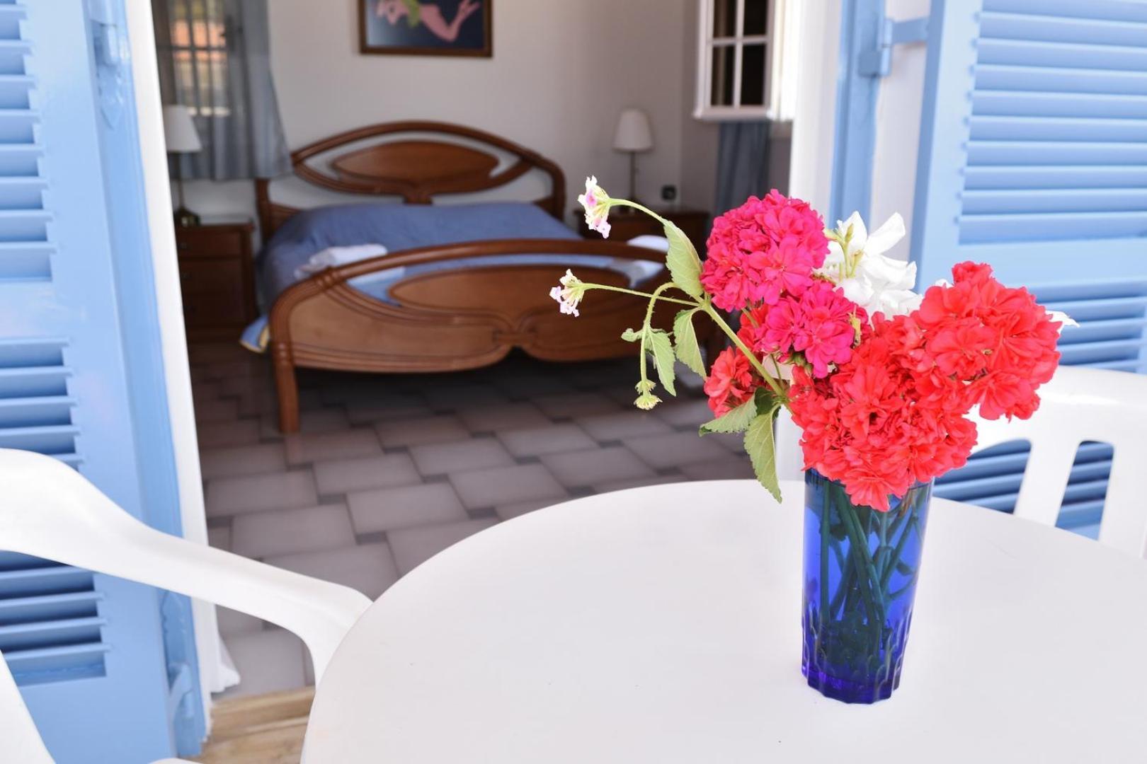 Tzivras Villa & Apartments Lassi  Bilik gambar