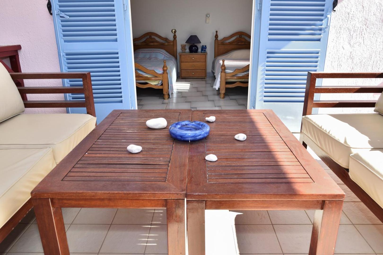 Tzivras Villa & Apartments Lassi  Bilik gambar